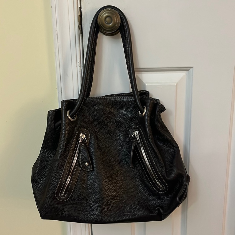 Furla - Black Leather Shoulder Bag